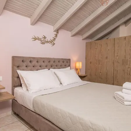 Koukos Loft Apart-hotel